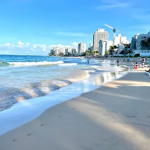 spacious-2bd-apartment-condado.sanjuanpuertorico-hotels.com/